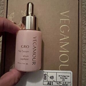 Vegamour hair growth serum “GRO” NEW IN SEALED BOX